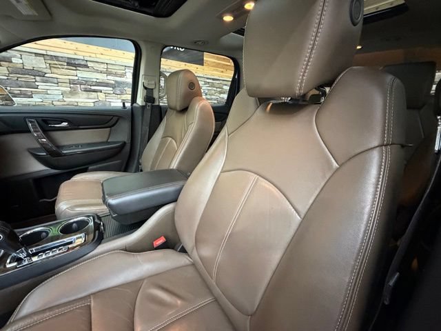 Used 2017 GMC Acadia Limited SLT AWD/4WD image 14