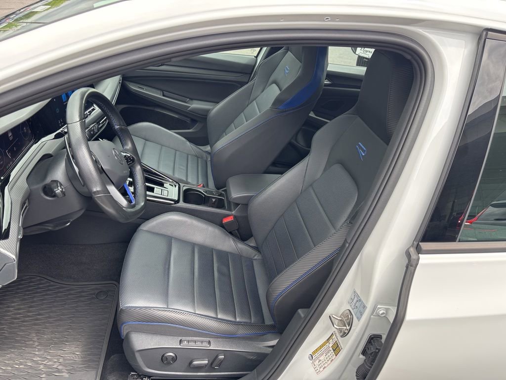 Used 2024 Volkswagen Golf R AWD/4WD image 10