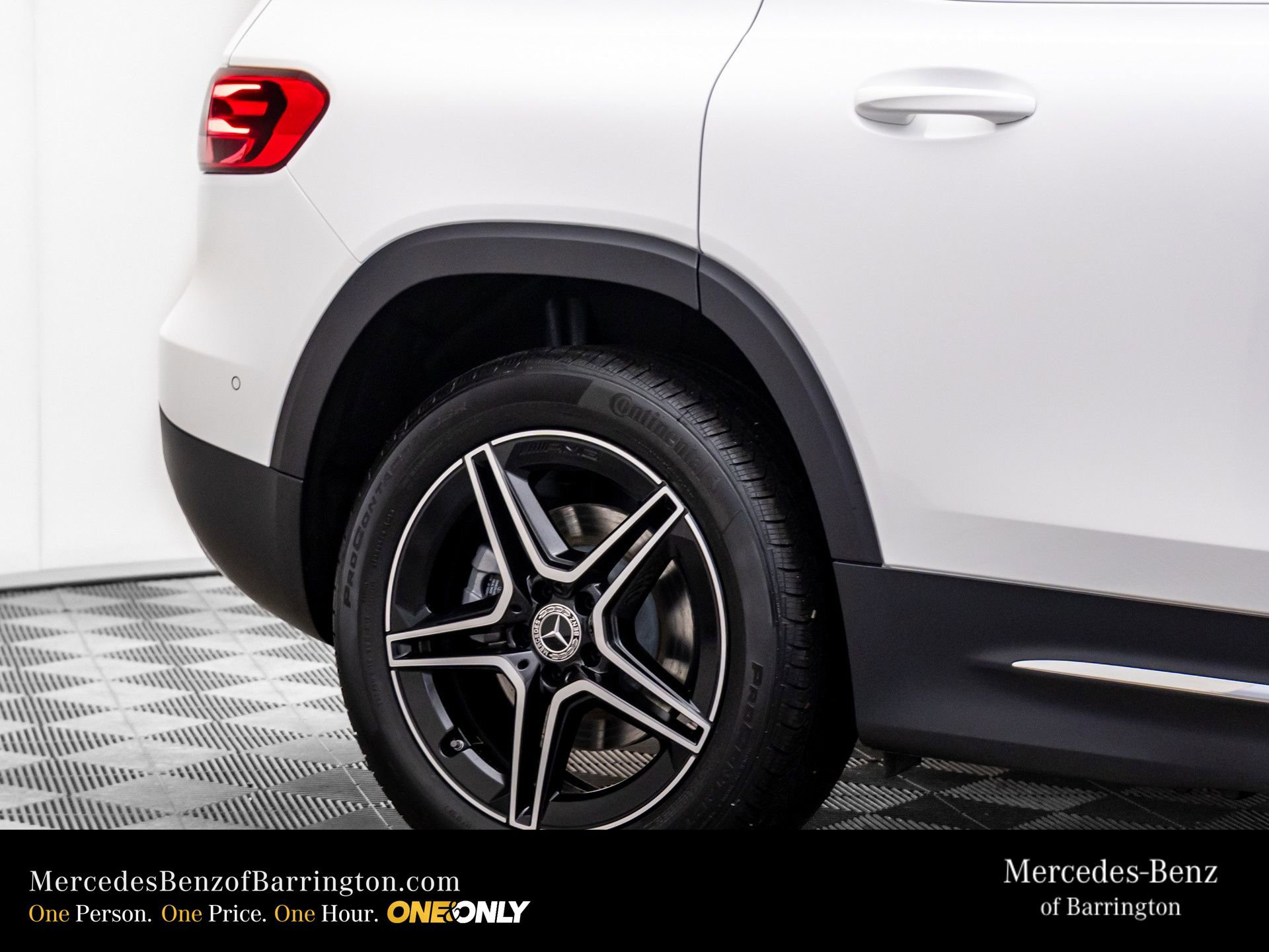 New 2026 Mercedes-Benz GLB 250 4MATIC image 36