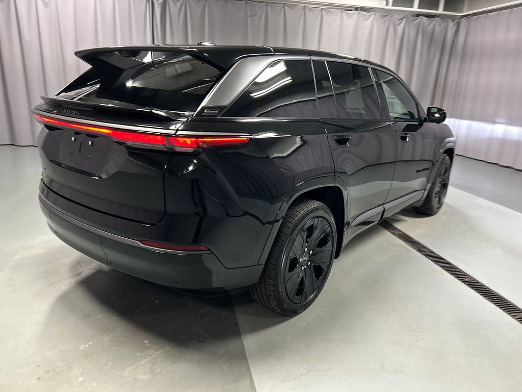 Used 2024 Jeep Wagoneer Launch Edition image 7