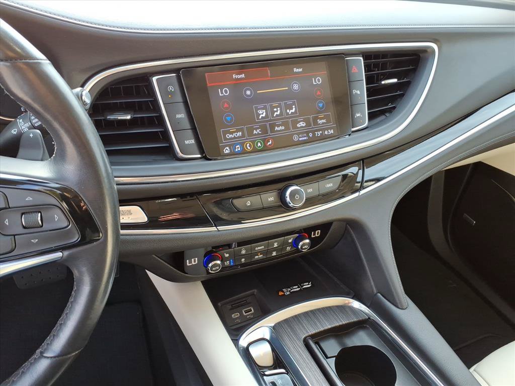 Used 2024 Buick Enclave Avenir w/ Avenir Technology Package AWD/4WD image 28