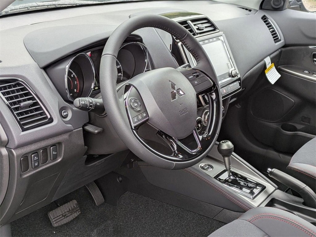 New 2025 Mitsubishi Outlander Sport SE image 11