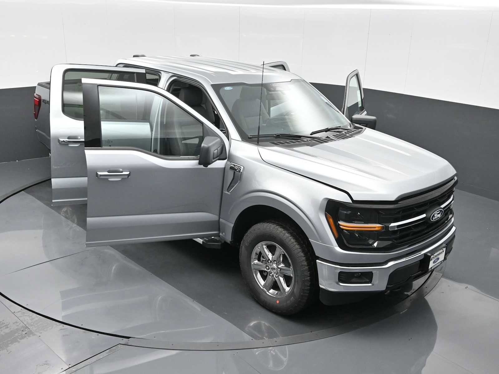 New 2024 Ford F150 XLT w/ Mobile Office Package image 26