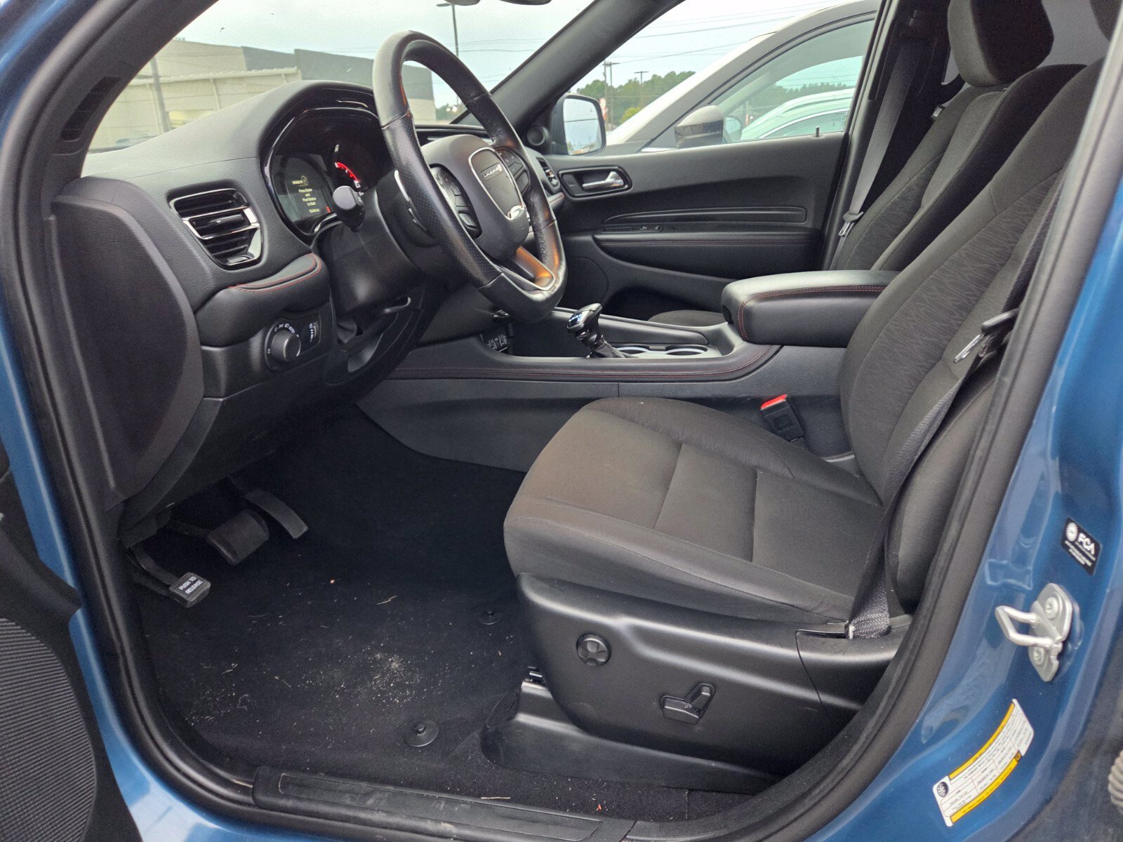 Used 2025 Dodge Durango GT RWD image 5