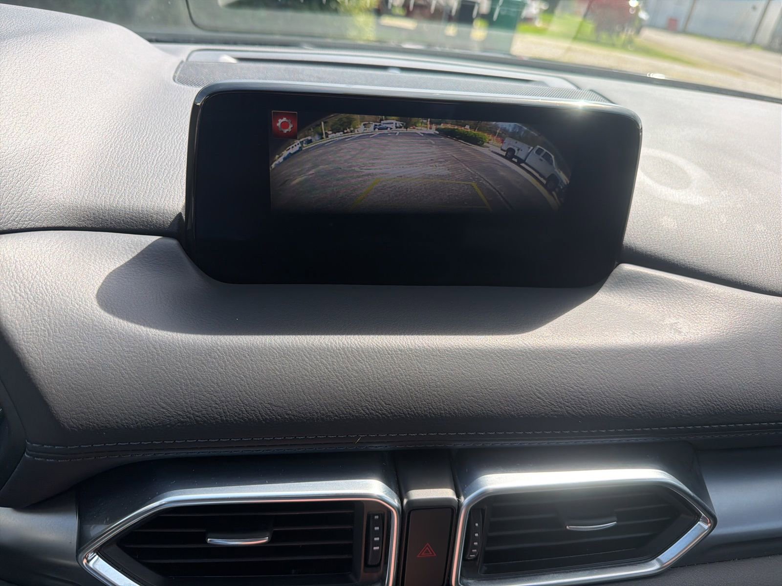 Used 2020 MAZDA CX-5 Touring image 22