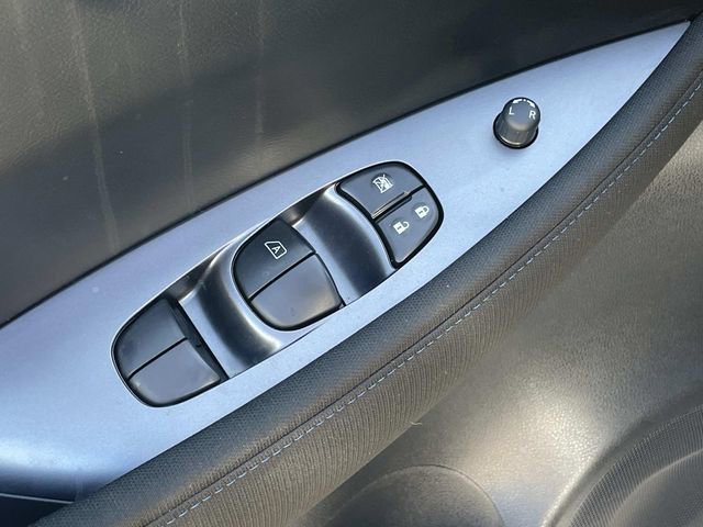 Certified 2024 Nissan Leaf S FWD image 16