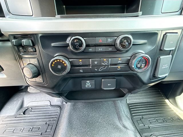 New 2026 Ford F550 4x4 Regular Cab Super Duty image 16
