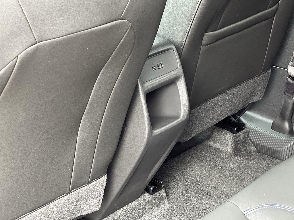 New 2026 Buick Envista Sport Touring w/ Convenience II Package FWD image 26