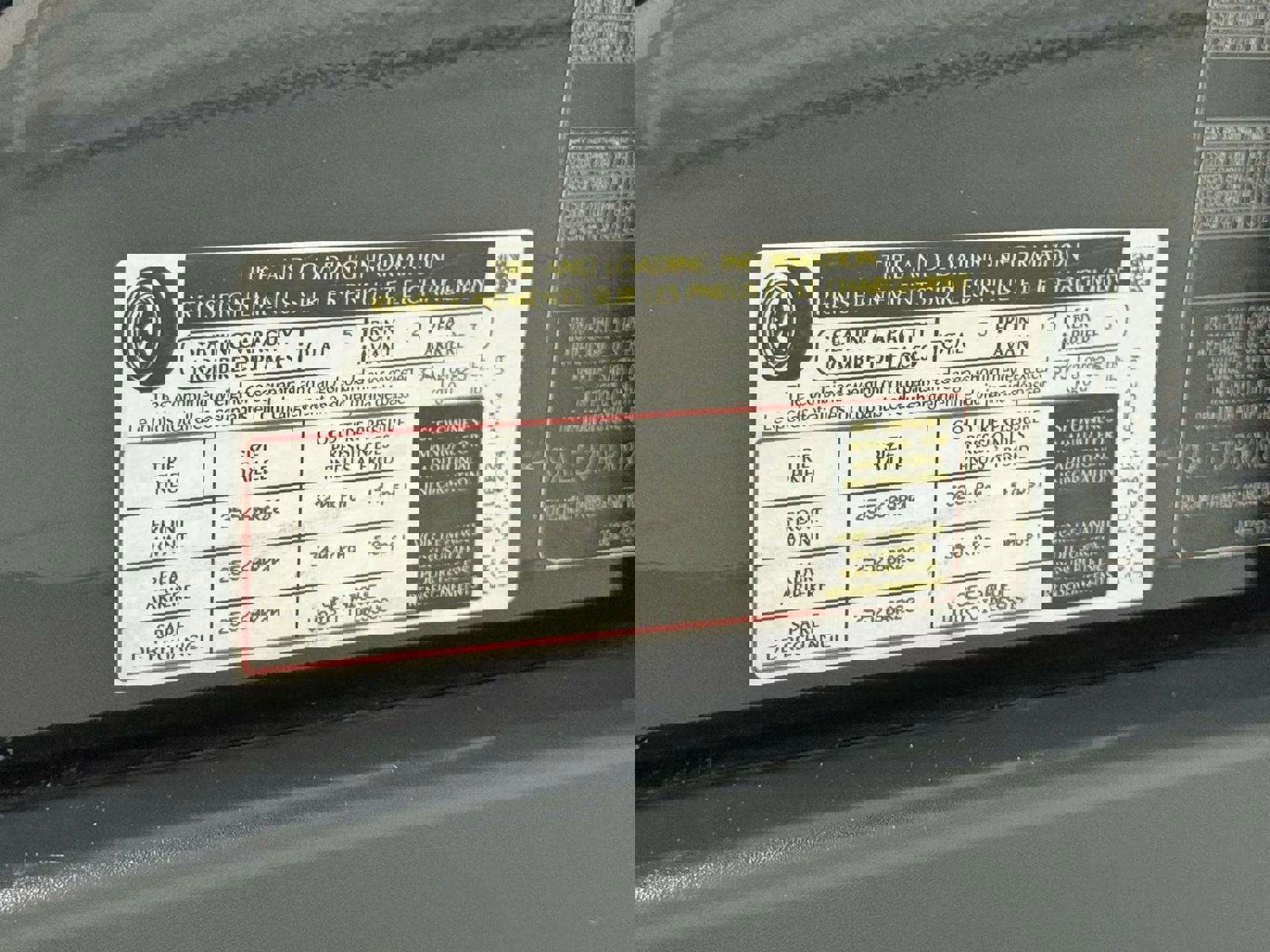 Used 2022 Land Rover Defender 110 S image 62