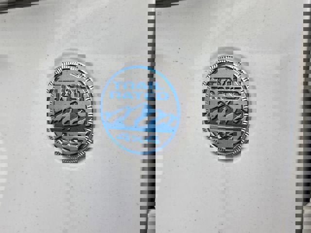 Used 2022 Jeep Wrangler Unlimited Sahara w/ Cold Weather Group image 7