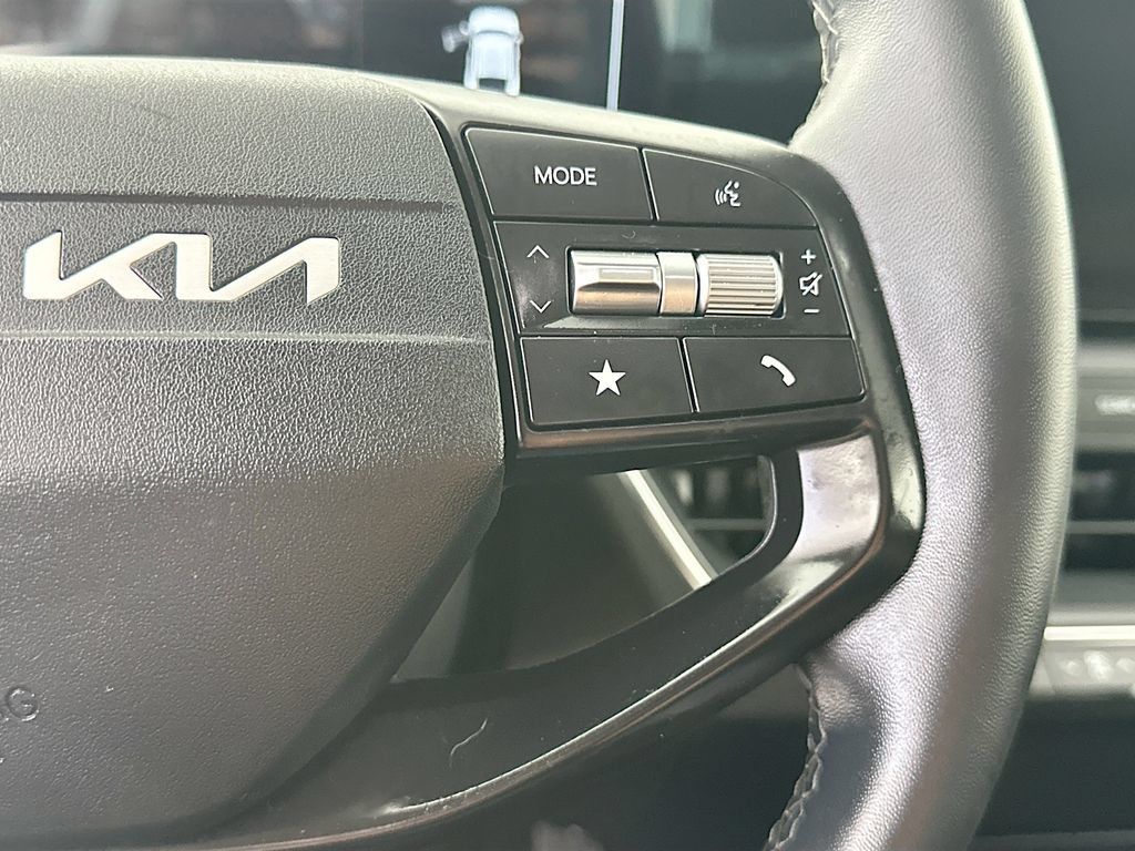 Used 2025 Kia K4 EX FWD image 24