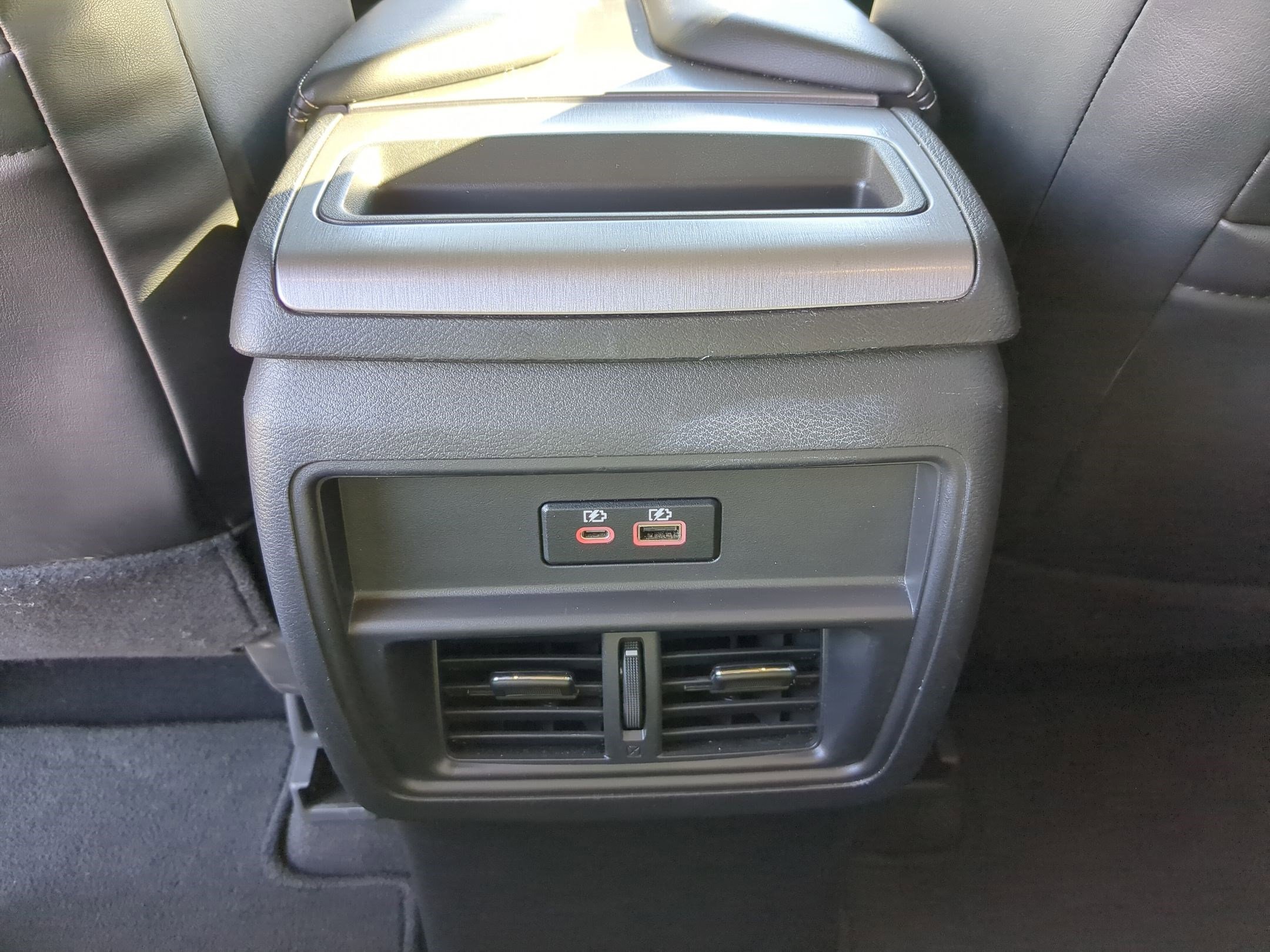 Used 2023 Nissan Murano SV image 28