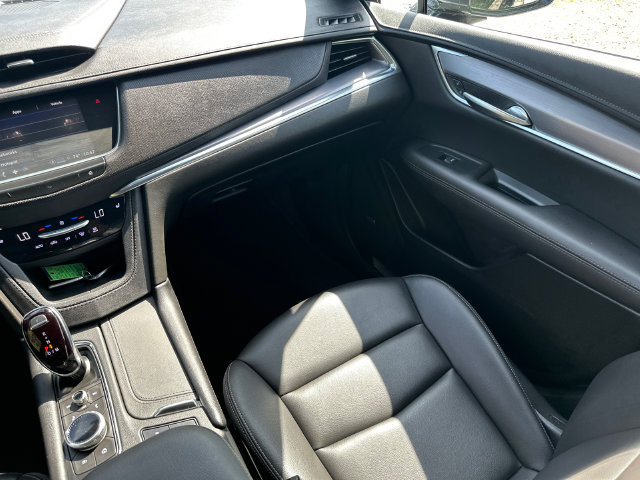 Certified 2023 Cadillac XT5 Luxury AWD/4WD image 21