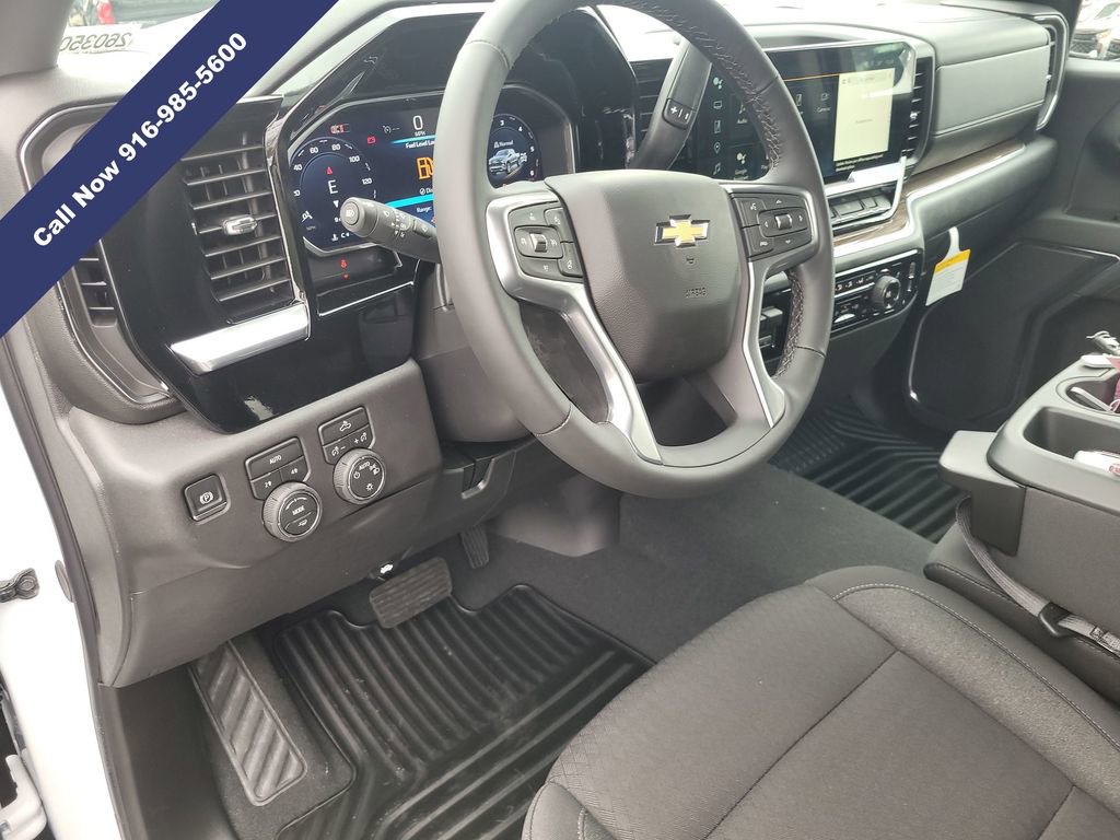 New 2026 Chevrolet Silverado 1500 LT image 3