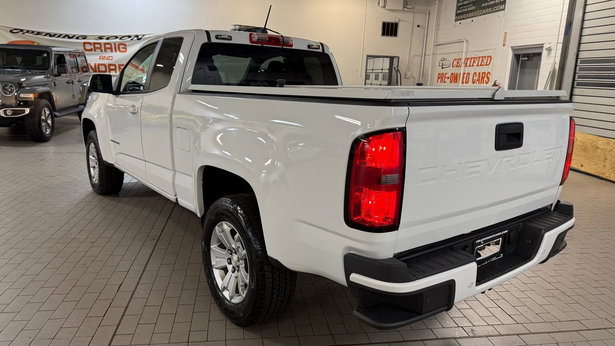 Used 2022 Chevrolet Colorado LT w/ Fleet Safety Package image 8