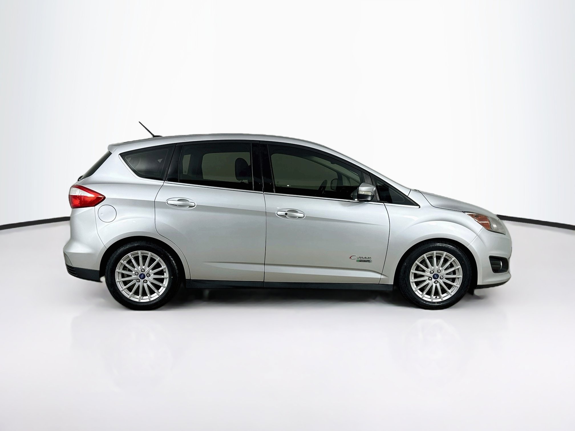 Used 2013 Ford C-MAX Energi SEL FWD image 10