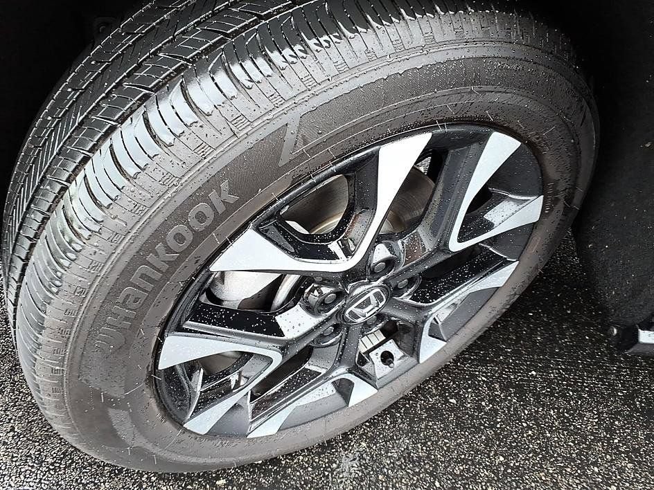 Certified 2026 Honda HR-V EX-L image 10
