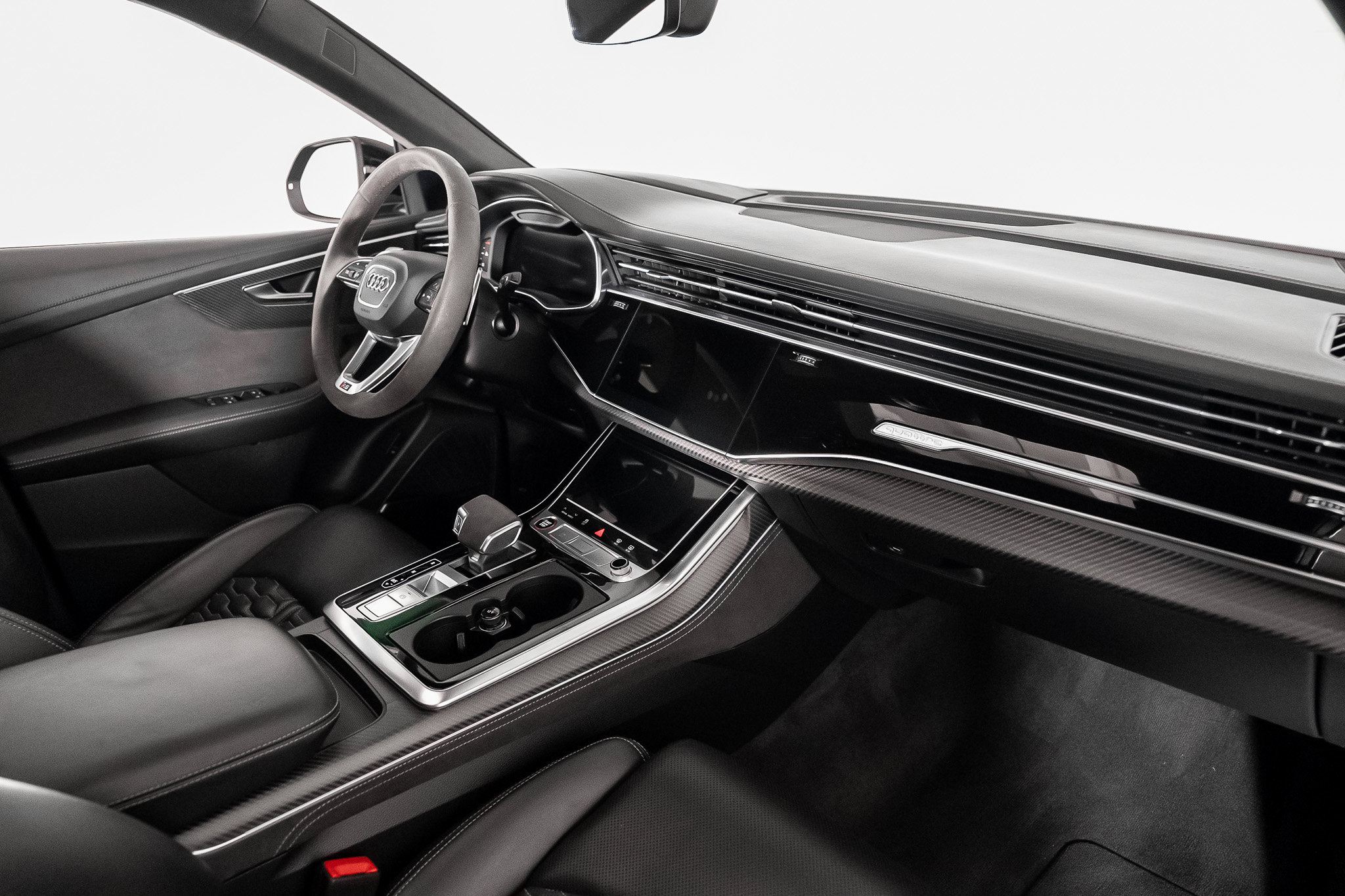 Used 2024 Audi RS Q8 AWD/4WD image 43