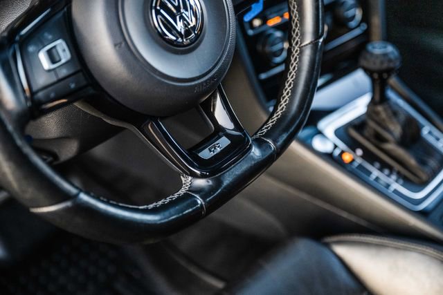 Used 2015 Volkswagen Golf R 4-Door AWD/4WD image 24