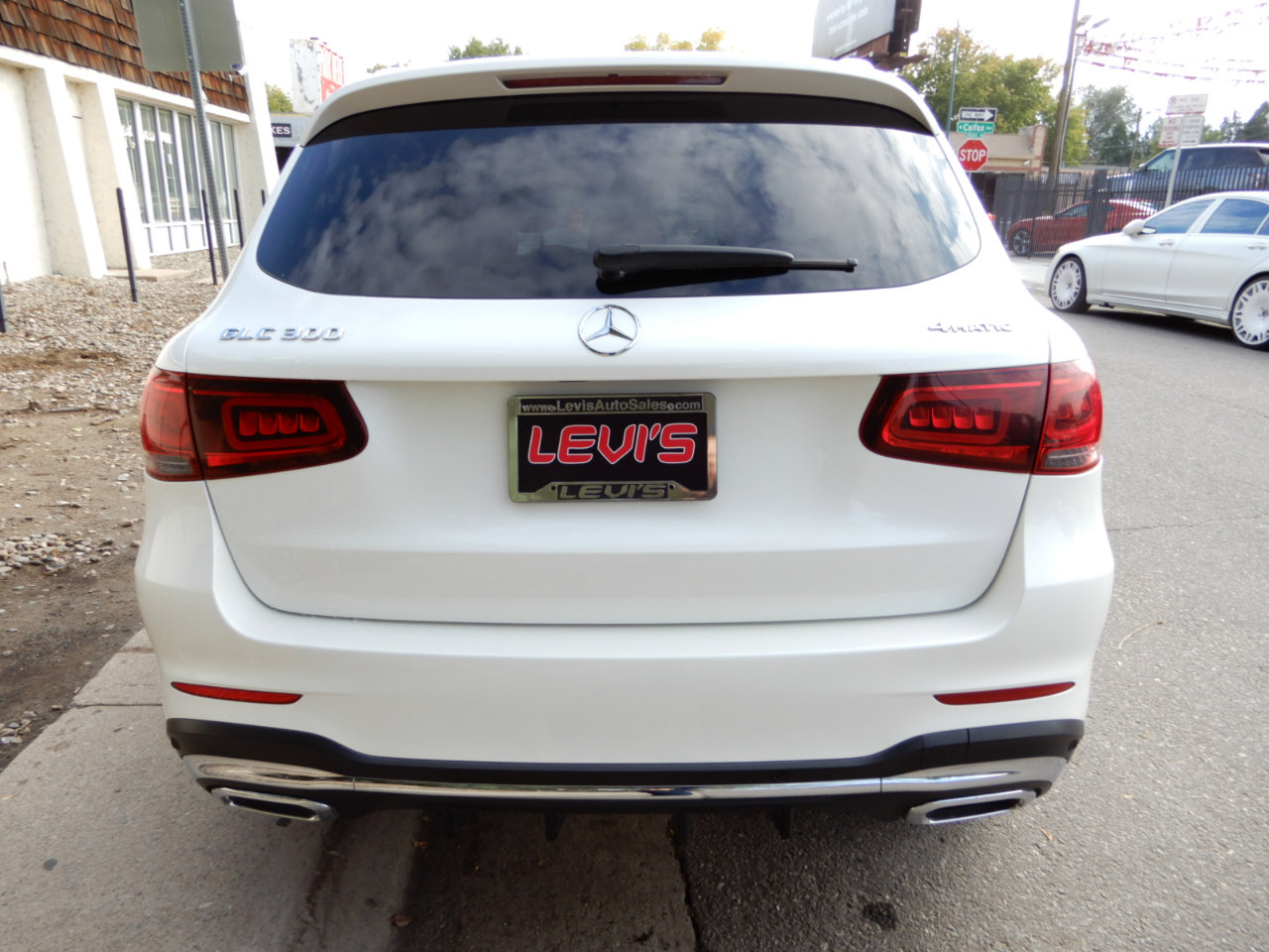 Used 2021 Mercedes-Benz GLC 300 4MATIC image 6