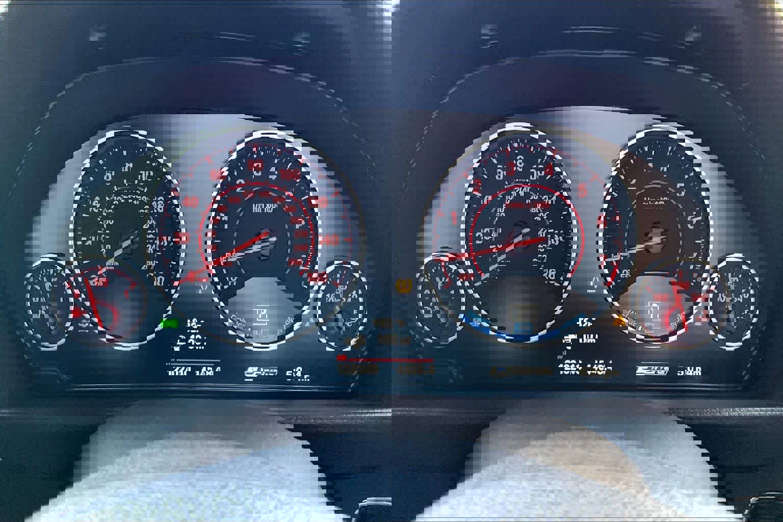 Used 2017 BMW 330e image 25