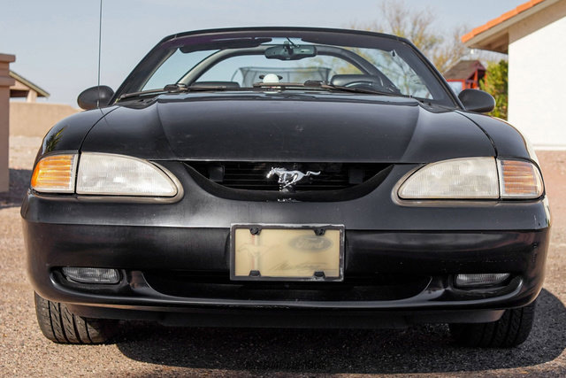 Used 1998 Ford Mustang GT RWD image 13