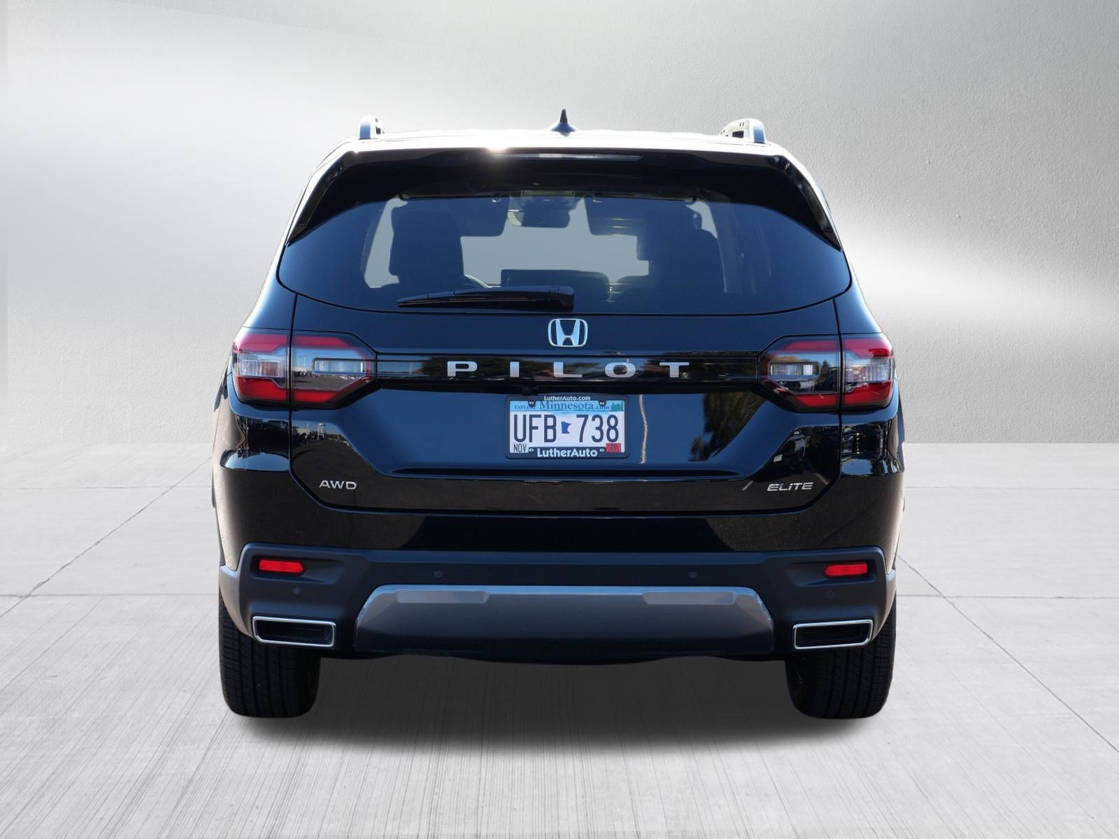 Certified 2026 Honda Pilot Elite image 6
