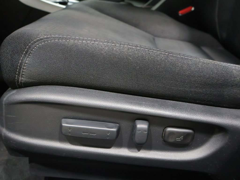 Used 2014 Honda Accord Sport image 9
