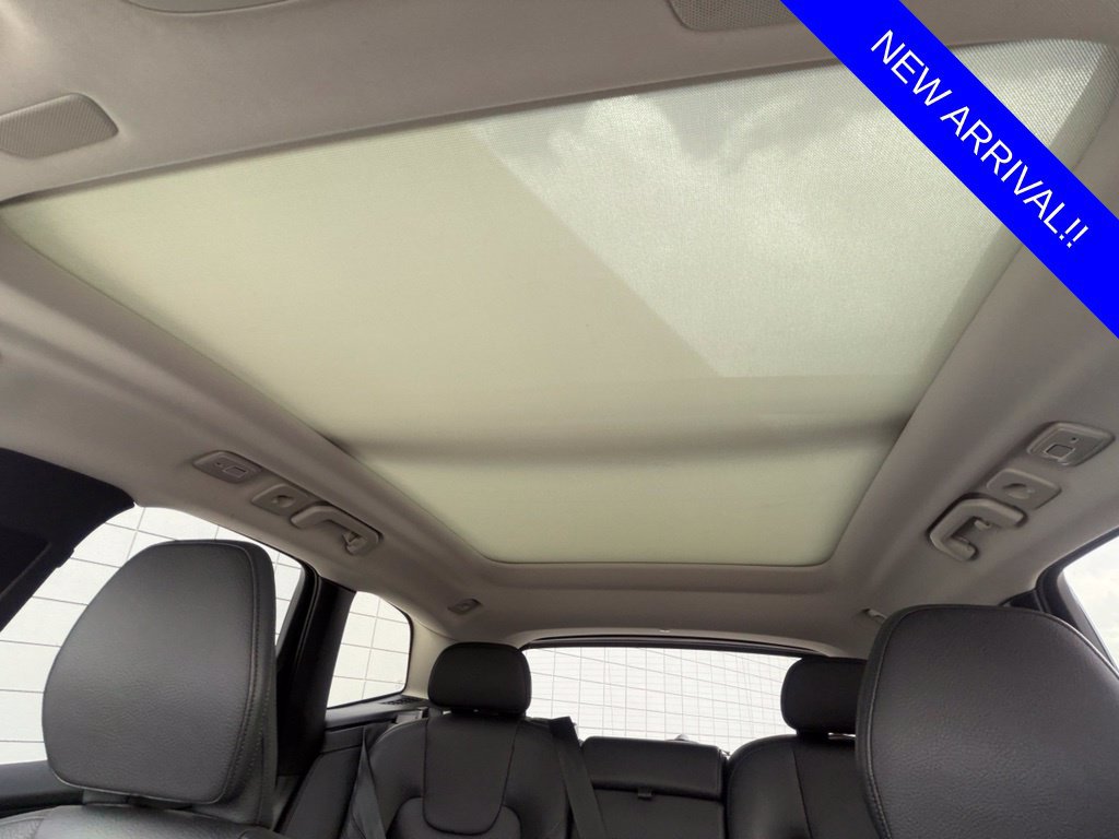 Used 2023 Volvo XC60 B5 Plus w/ Protection Package Premier FWD image 20