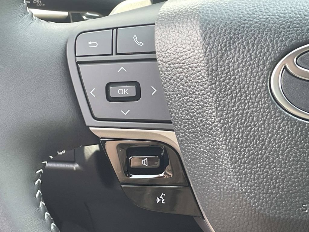 New 2026 Toyota Camry SE w/ Convenience Package FWD image 30