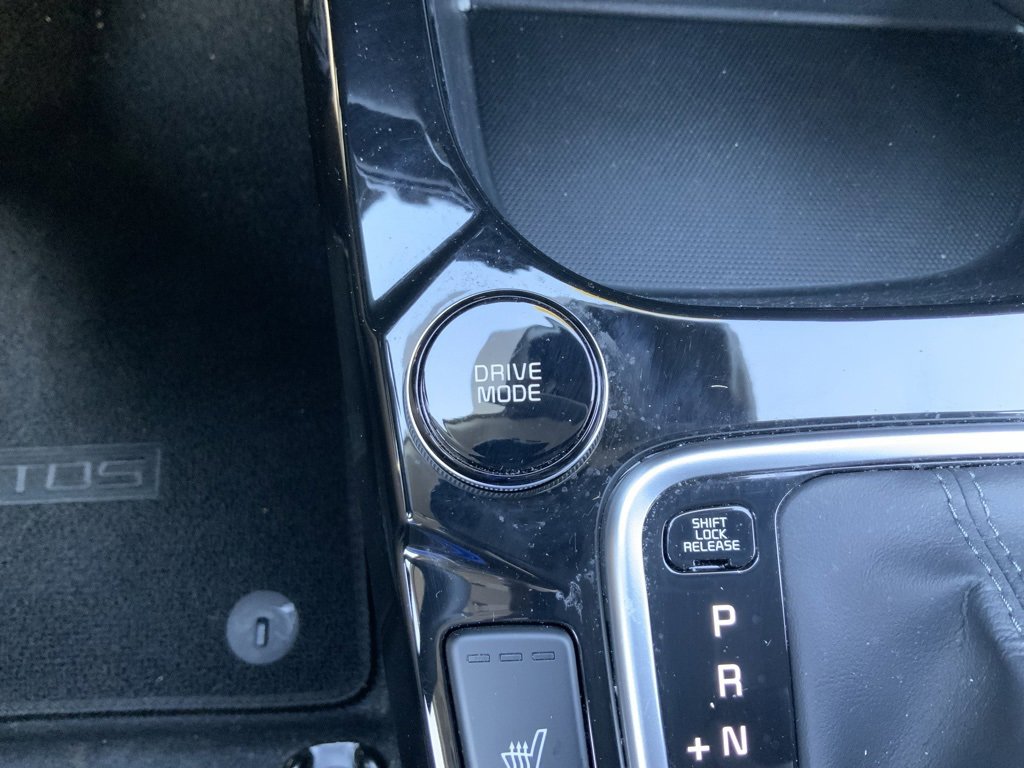 Used 2023 Kia Seltos SX image 49