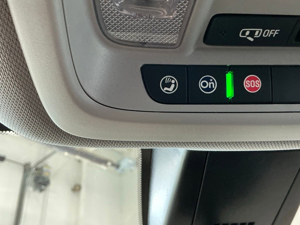 Used 2025 Chevrolet Blazer LT FWD image 33