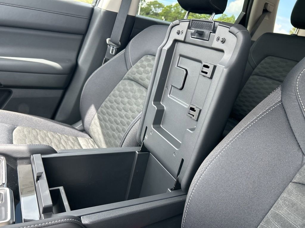 New 2026 Nissan Pathfinder SV image 40