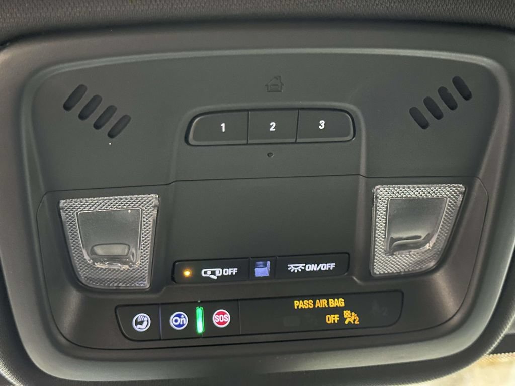 Certified 2023 Chevrolet Traverse LT AWD/4WD image 39