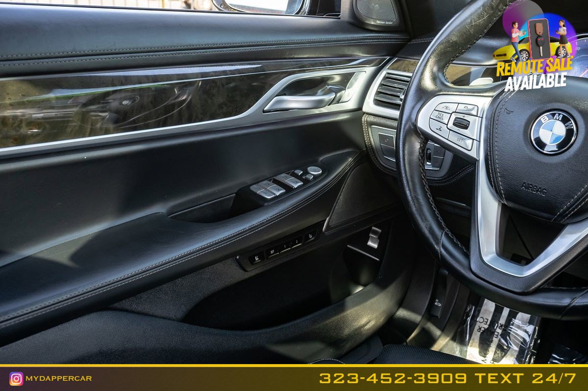 Used 2019 BMW 750i w/ Executive Package RWD image 23