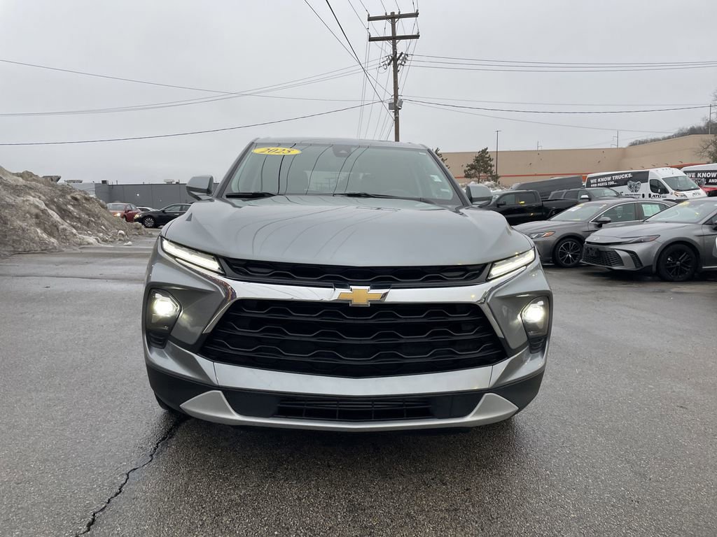 Used 2025 Chevrolet Blazer LT image 5