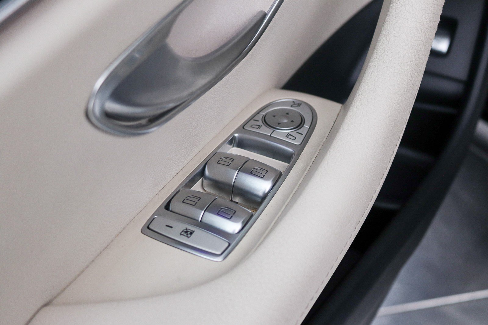 Used 2019 Mercedes-Benz E 450 4MATIC Wagon image 29