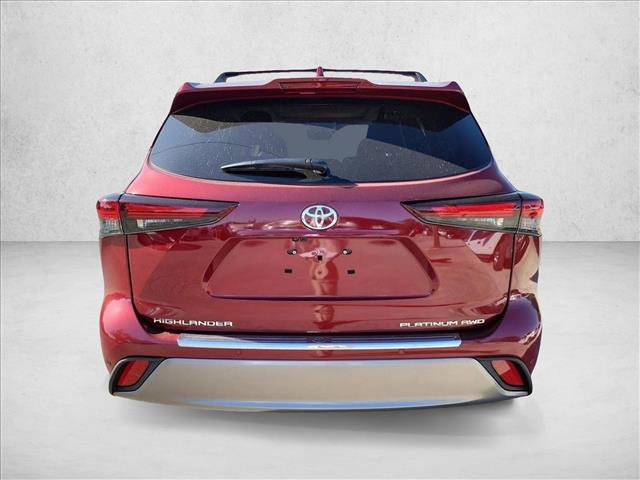 Used 2026 Toyota Highlander Platinum AWD/4WD image 6