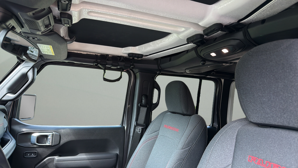 Used 2024 Jeep Wrangler Unlimited Rubicon AWD/4WD image 12