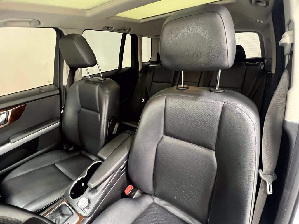 Used 2012 Mercedes-Benz GLK 350 4MATIC image 14