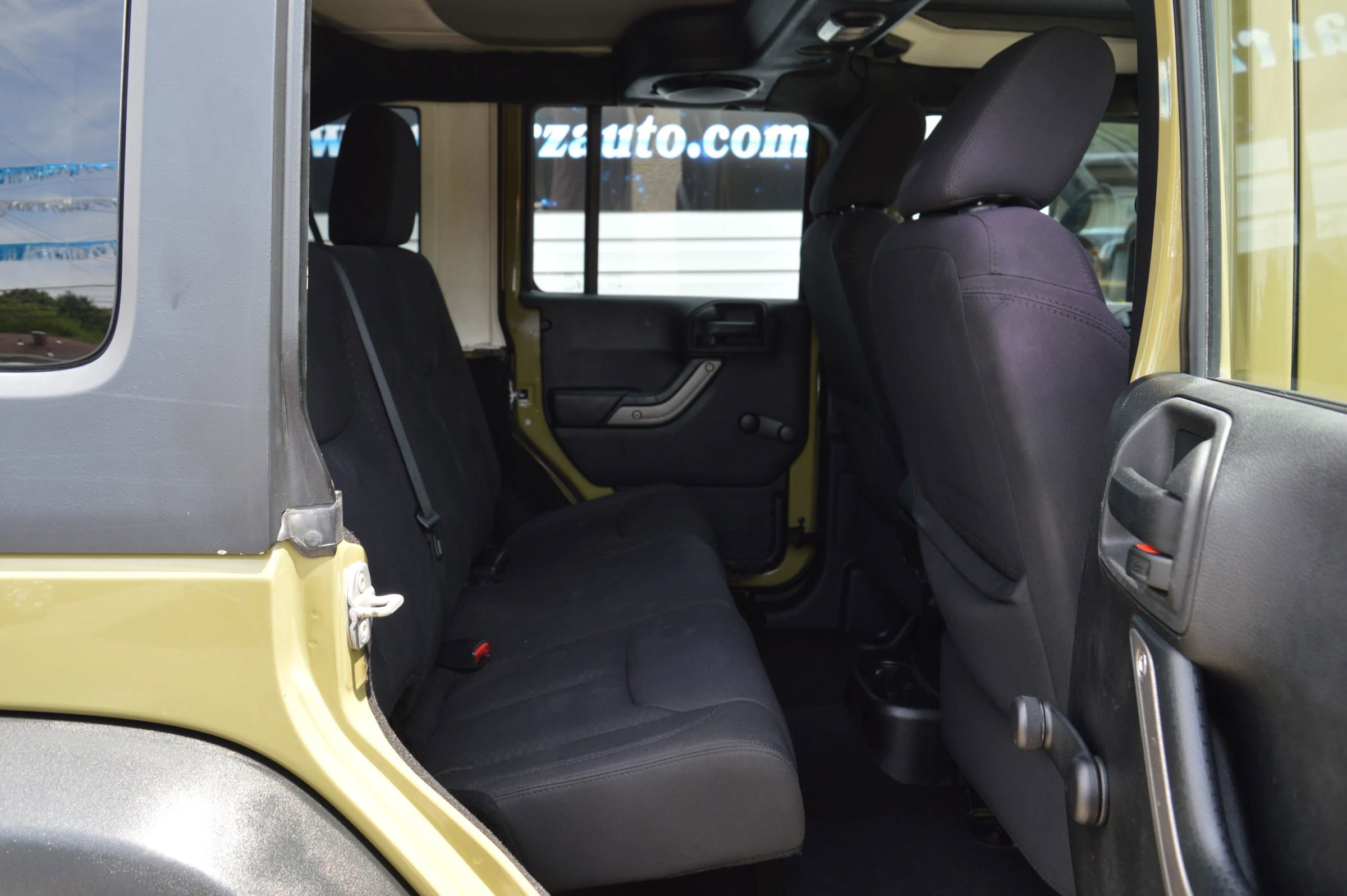 Used 2013 Jeep Wrangler Unlimited Sport w/ Connectivity Group image 22