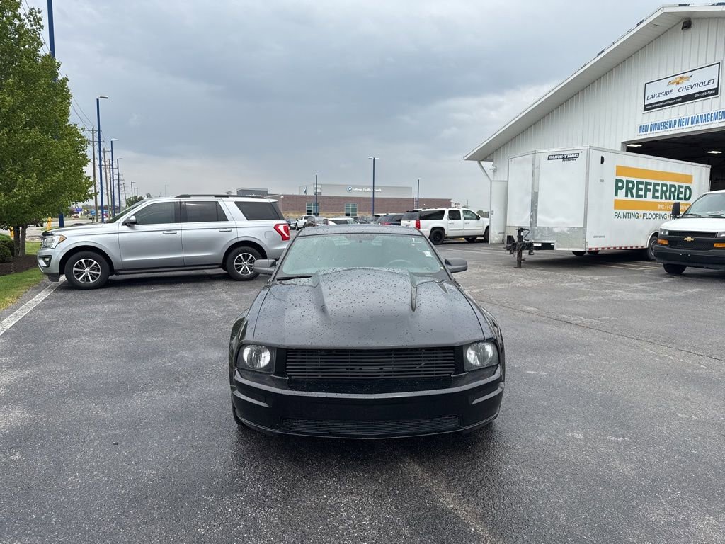 Used 2006 Ford Mustang GT RWD image 8