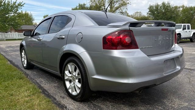 Used 2013 Dodge Avenger R/T w/ Sun/Sound Group FWD image 2