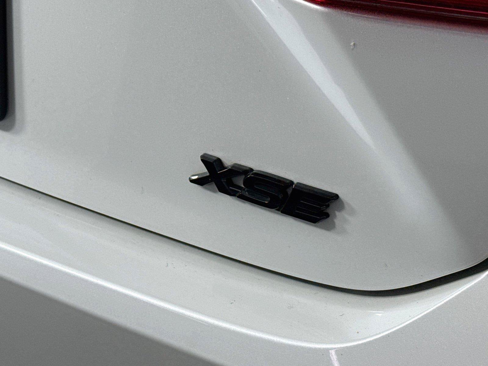 Certified 2025 Toyota Camry XSE FWD image 15