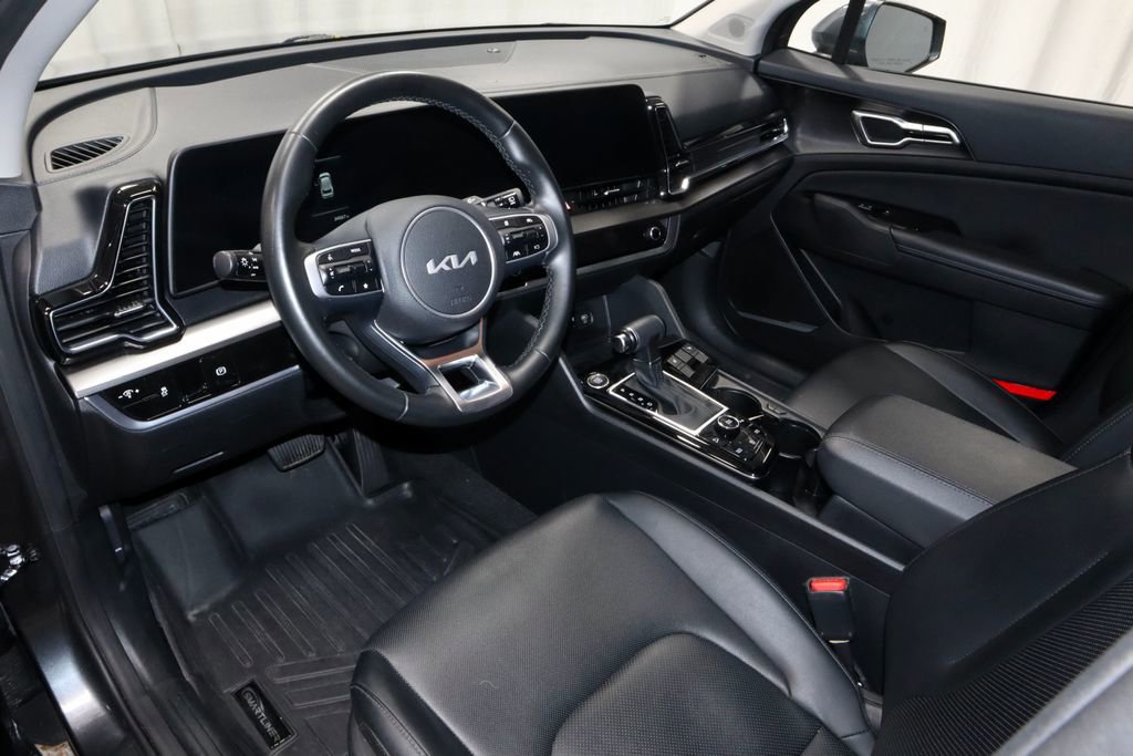 Used 2023 Kia Sportage EX FWD image 26
