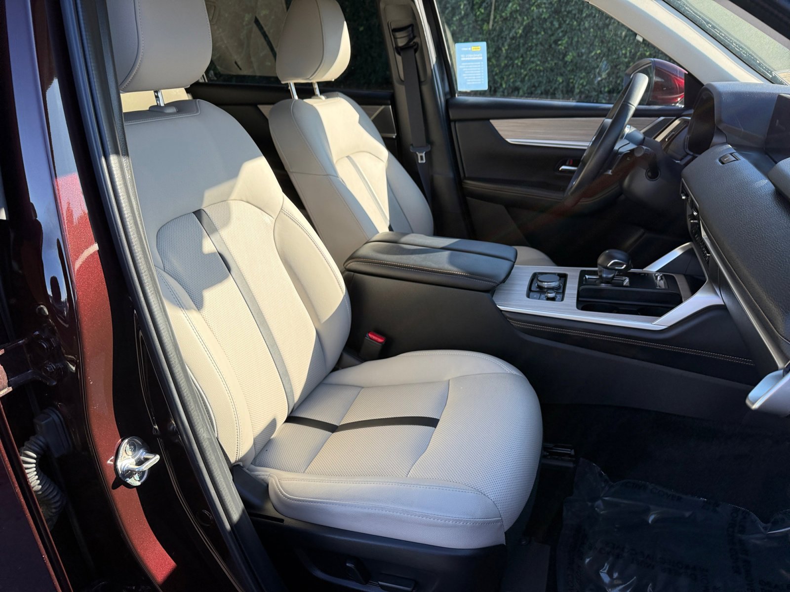 Certified 2024 MAZDA CX-90 Plug-In Hybrid w/ Premium Pkg image 20