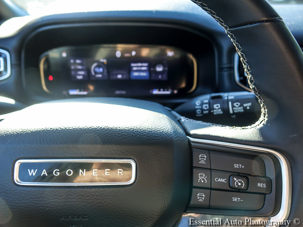 Used 2023 Jeep Wagoneer 4WD w/ Convenience Group I image 18