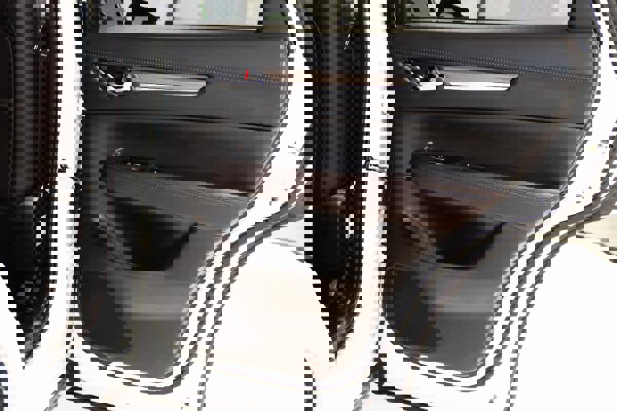 Used 2023 MAZDA CX-5 Signature image 60