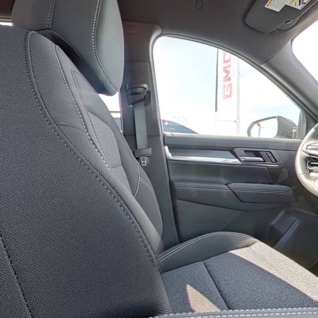 New 2026 GMC Terrain Elevation w/ Black Edition FWD image 33