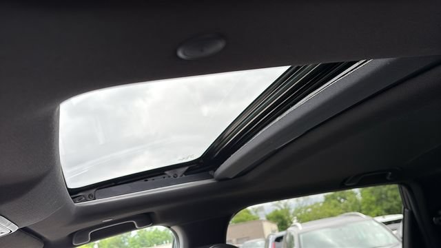 Used 2023 Honda CR-V Sport Touring image 12